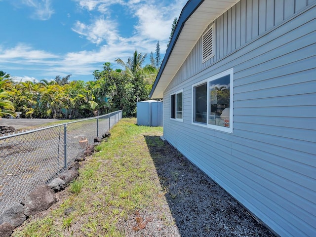 15-974 Paradise Ala Kai Dr, Keaau, HI 96749 - view of fenced backyard