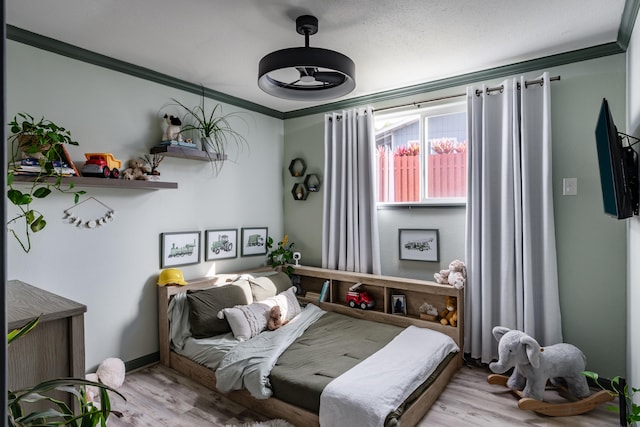 64-5246 Puu Nani Dr, Kamuela, HI 96743 - bedroom featuring crown molding and wood finished floors