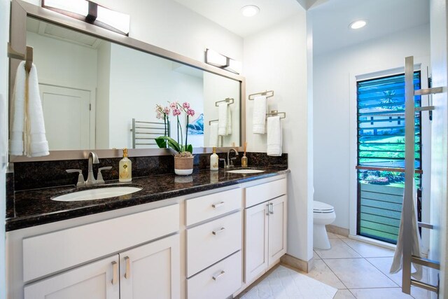1565 Pee Rd Unit 122, Koloa, HI 96756 - full bath with double vanity and tile patterned flooring