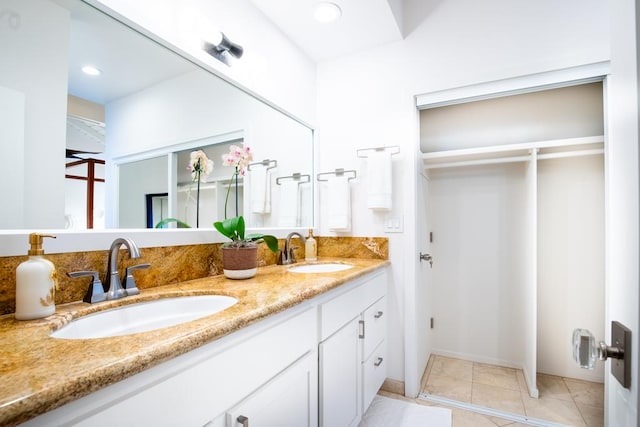 1565 Pee Rd Unit 122, Koloa, HI 96756 - full bath featuring double vanity and tile patterned floors