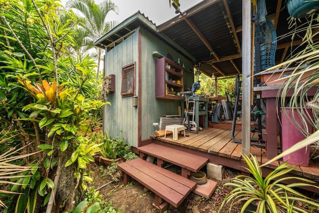 76-6132 Plumeria Rd, Kailua-Kona, HI 96740 - view of wooden terrace