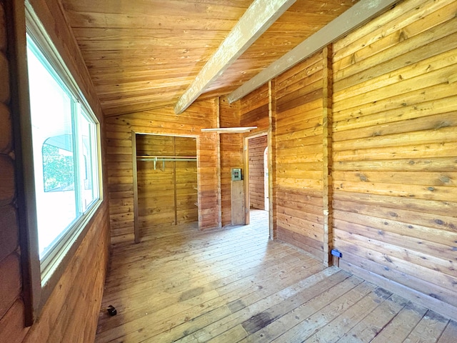 11-3927 8th St, Volcano, HI 96785 - interior space featuring lofted ceiling and wood-type flooring