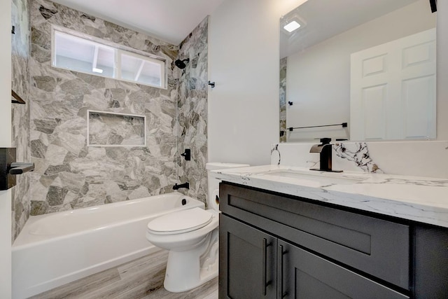 16-2069 Azure Dr, Pahoa, HI 96778 - full bath with vanity, bathtub / shower combination, and wood finished floors