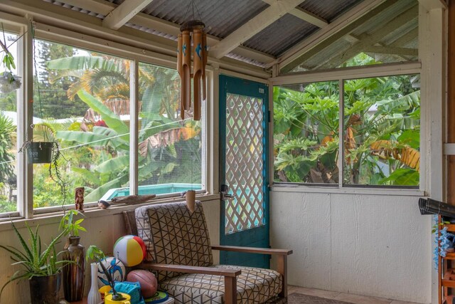 398 Ohai St, Hilo, HI 96720 - view of sunroom / solarium