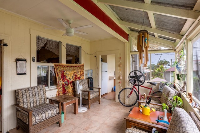 398 Ohai St, Hilo, HI 96720 - sunroom / solarium with a ceiling fan
