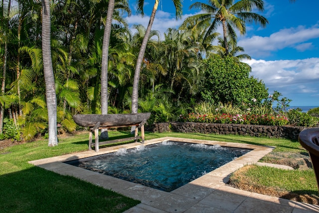 72-106 Hainoa Pl Unit 4, Kailua-Kona, HI 96740 - view of pool with a lawn