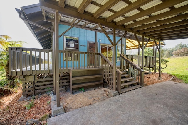 45-3463 Kahana Dr, Honokaa, HI 96727 - deck featuring stairway