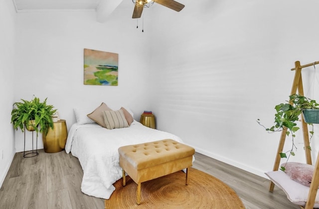 73-4338 Napoo Pl, Kailua-Kona, HI 96740 - bedroom with light wood-style floors and ceiling fan