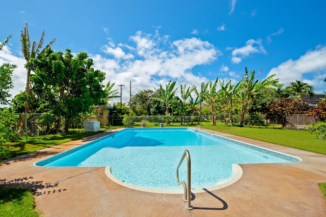 4491 Kikiaola Pl, Kekaha, HI 96752 - view of swimming pool featuring a patio