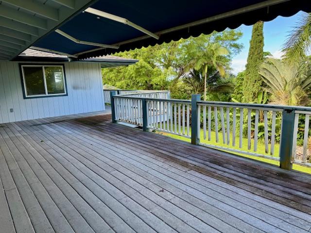 78-6694 Mamalahoa Hwy, Holualoa, HI 96740 - view of wooden terrace