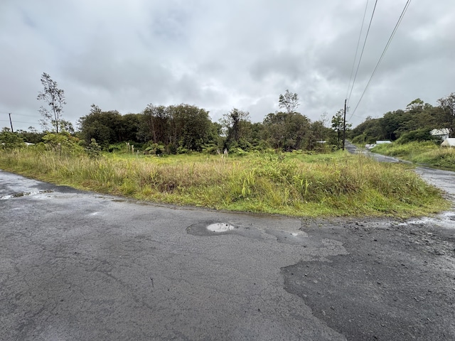 Hulu St, Volcano, HI 96785