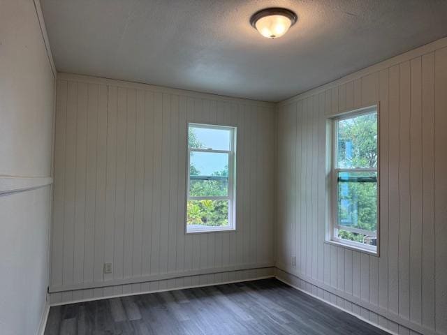 46-4180 Honokaa Waipio Rd, Honokaa, HI 96727 - empty room featuring wood finished floors and wood walls
