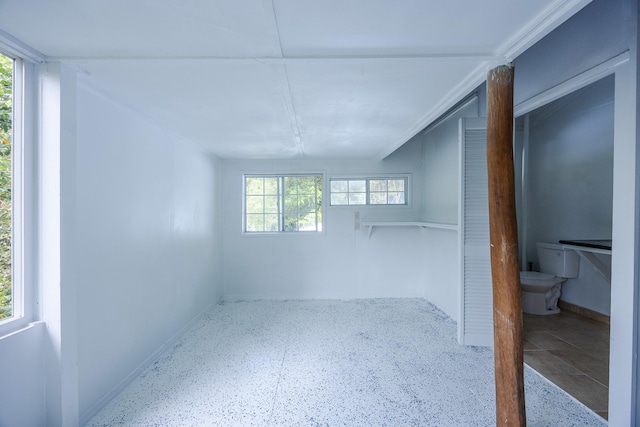12-557 Hawaii St, Pahoa, HI 96778 - empty room featuring baseboards