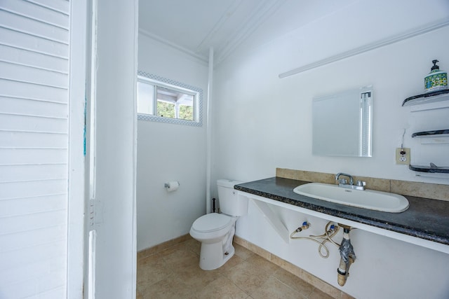 12-557 Hawaii St, Pahoa, HI 96778 - bathroom with tile patterned floors and ornamental molding