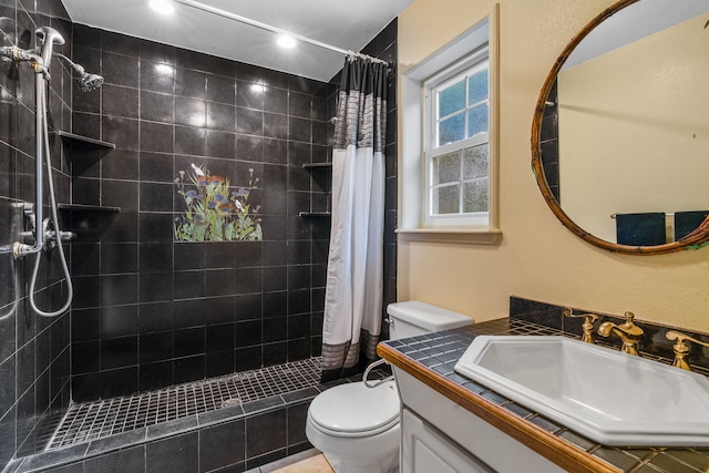 6201-B Kawaiihau Rd Unit B, Kapaa, HI 96746 - full bath featuring vanity and tiled shower
