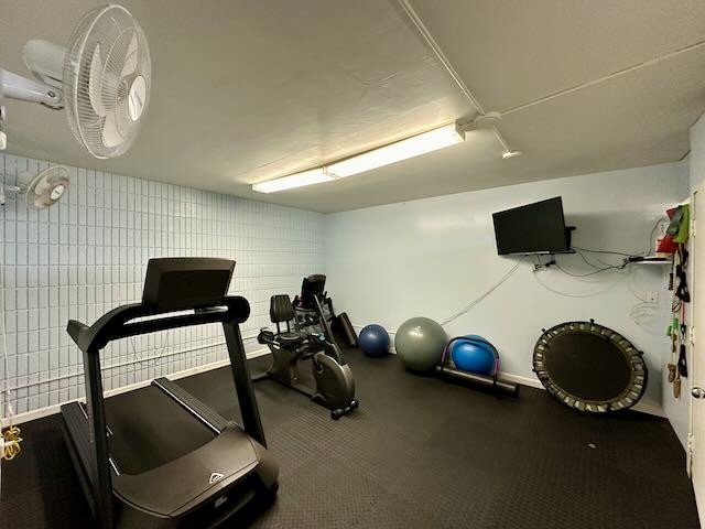 84 Pukihae St Unit 1402, Hilo, HI 96720 - photo 22