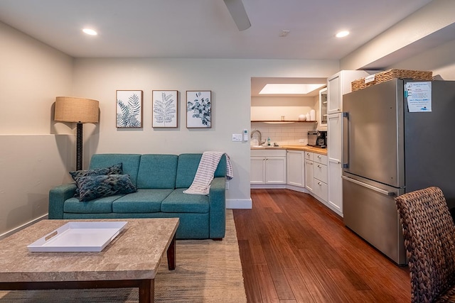 68-1785 Niu Haohao Pl, Waikoloa, HI 96738 - living room featuring dark wood-style floors, recessed lighting, and a ceiling fan