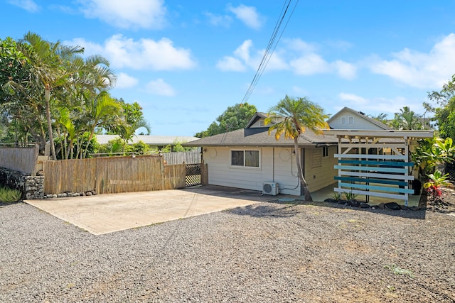 2375 Kipuka St, Koloa, HI 96756 - view of front facade featuring gravel driveway