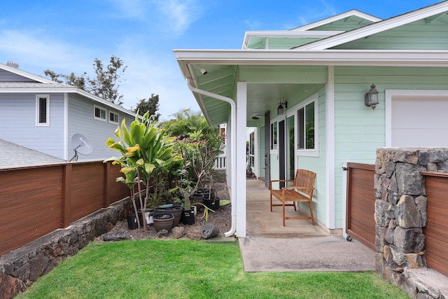 76-206 Kealoha St Unit 2A, Kailua-Kona, HI 96740 - view of side of property with a porch