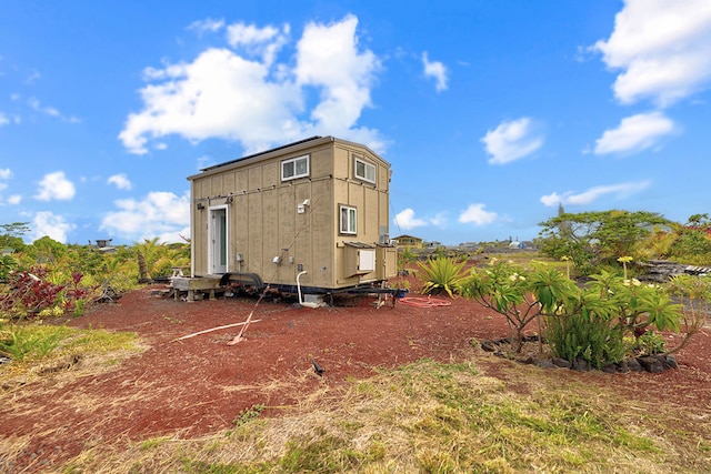 1 Piilani Rd, Pahoa, HI 96778 - back of house