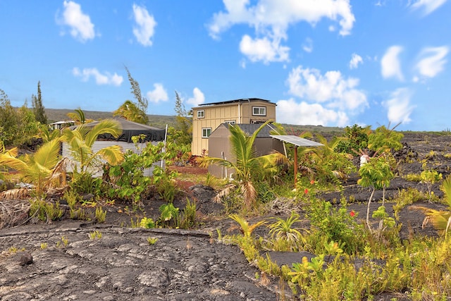 1 Piilani Rd, Pahoa, HI 96778 - exterior space featuring an outdoor structure