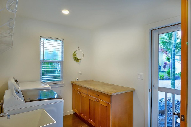 73-4369 Mau Loa Hema Pl, Kailua-Kona, HI 96740 - washroom with plenty of natural light, washing machine and dryer, cabinet space, and recessed lighting