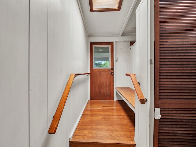 196 Iwalani St, Hilo, HI 96720 - entryway featuring wood finished floors