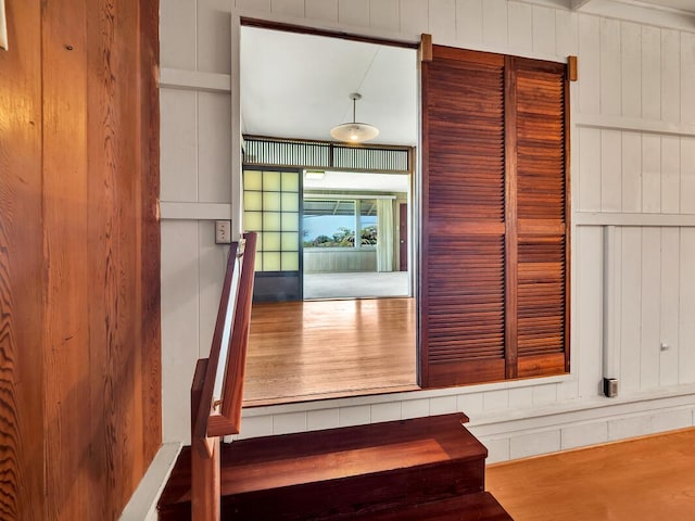 196 Iwalani St, Hilo, HI 96720 - detailed view of wood finished floors and wood walls