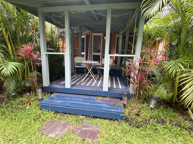 15-1884 9th Ave, Keaau, HI 96749 - view of wooden deck