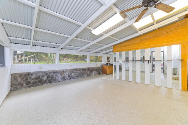 81-6356 Keopuka Pl, Captain Cook, HI 96750 - garage with a ceiling fan