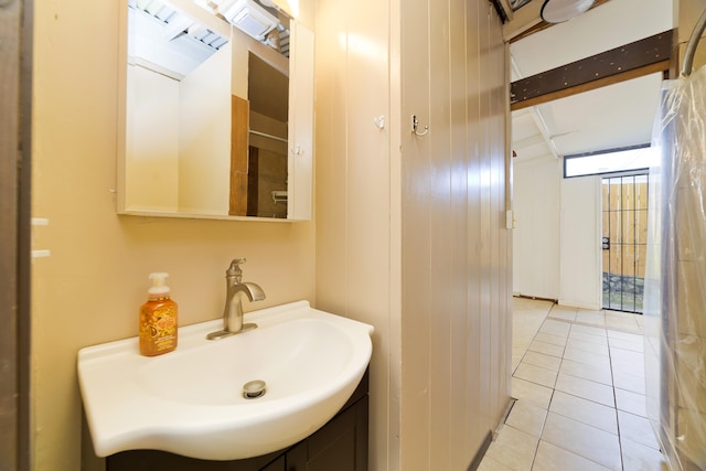 81-6356 Keopuka Pl, Captain Cook, HI 96750 - bathroom with vanity and tile patterned flooring