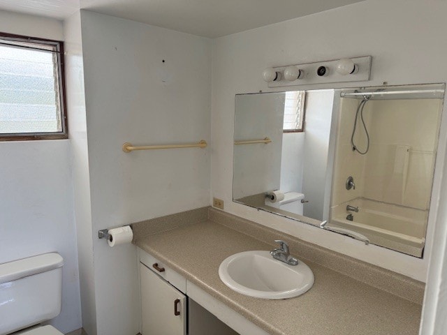 75-5766 Kuakini Hwy Unit 210, Kailua-Kona, HI 96740 - bathroom with plenty of natural light, vanity, and bathtub / shower combination
