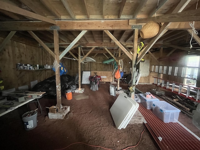 11-3119 Alii Anela St, Volcano, HI 96785 - miscellaneous room with vaulted ceiling