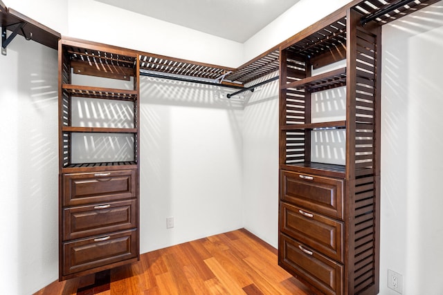 79-1145 Kao Rd, Holualoa, HI 96725 - walk in closet with wood finished floors