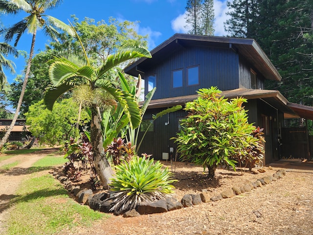 4417-B Kahili Makai St Unit D, Kilauea, HI 96754 - view of side of property