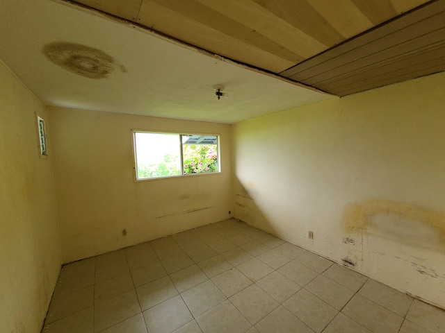 130 Popolo St, Hilo, HI 96720 - empty room with light tile patterned floors