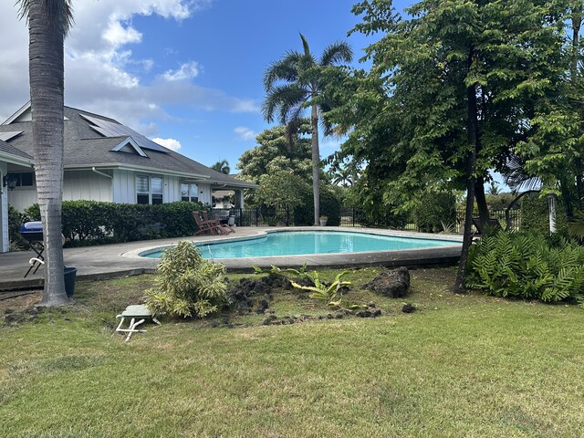 75-107 Kamilo Pl, Kailua-Kona, HI 96740 - view of pool with a yard