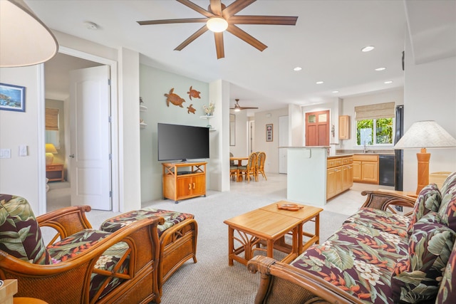 75-5919 Alii Dr Unit Jj2, Kailua-Kona, HI 96740 - living area featuring ceiling fan, light carpet, and recessed lighting