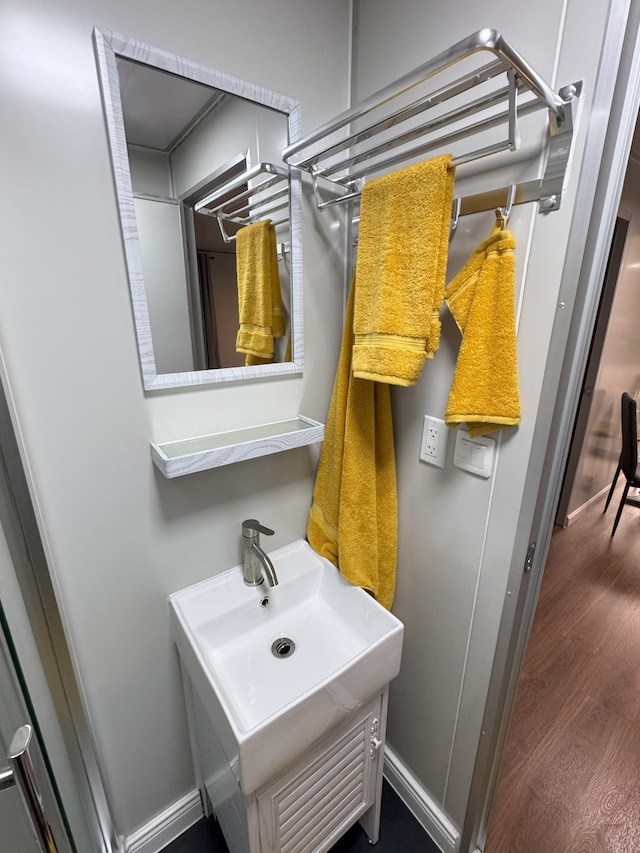 15-594 S Puni Mauka Loop, Pahoa, HI 96778 - bathroom featuring wood finished floors and vanity