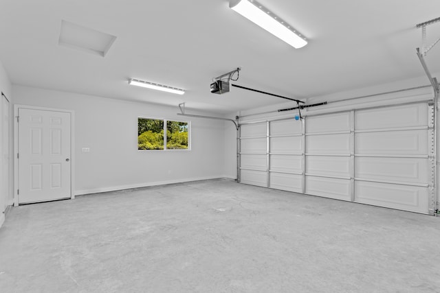 15-1698 5th Ave, Keaau, HI 96749 - garage with a garage door opener