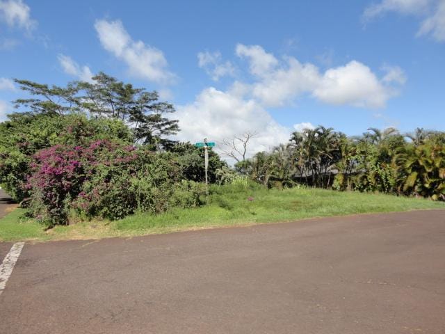 Kalaheo Dr, Kalaheo, HI 96741