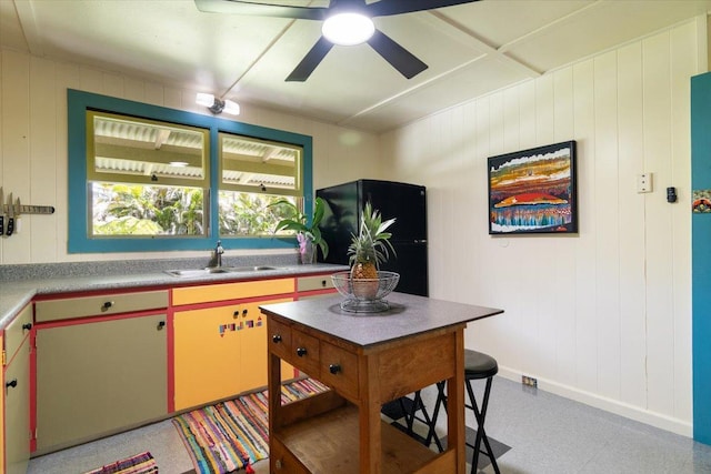 14-3342 Kaululaau Rd Unit 3, Pahoa, HI 96778 - kitchen featuring freestanding refrigerator, ceiling fan, and light flooring
