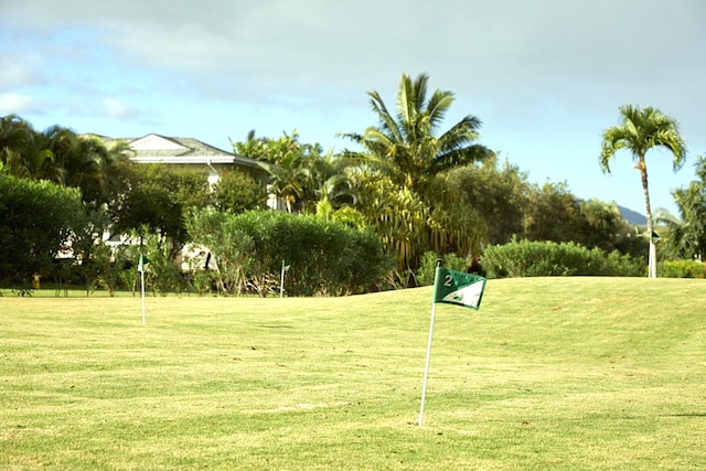 3811 Edward Rd Unit 3304, Princeville, HI 96722 - surrounding community featuring a yard