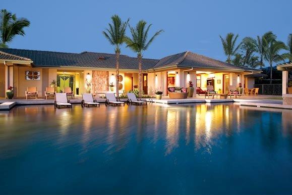 62-3600 Amaui Pl Unit 345, Kamuela, HI 96743 - swimming pool featuring a patio