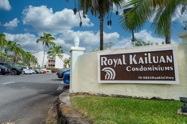 75-5863 Kuakini Hwy Unit 104, Kailua-Kona, HI 96740 - community sign with uncovered parking