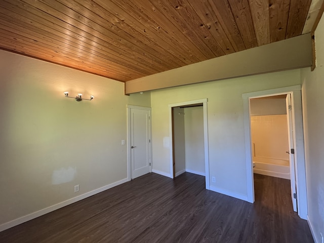 11-3135 Alii Kane St, Volcano, HI 96785 - unfurnished bedroom featuring wood ceiling, dark wood-style floors, and a closet