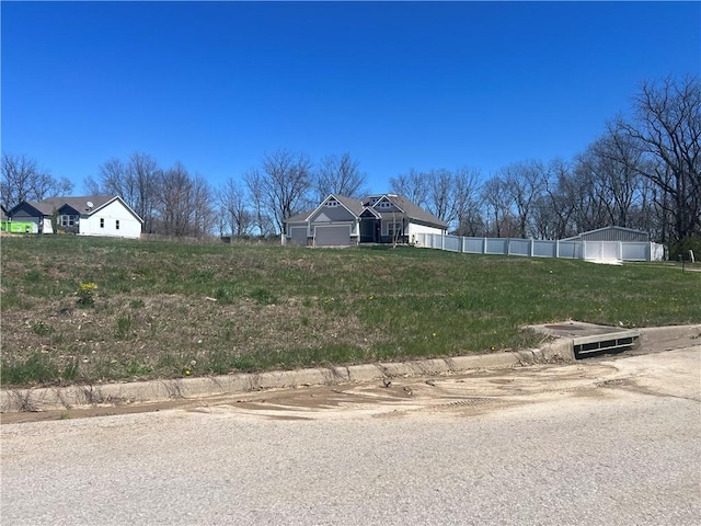 Listing photo 3 for 300 Rockbridge Pkwy, Excelsior Springs MO 64024