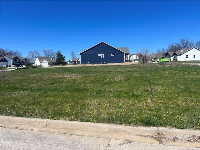 Listing photo 2 for 300 Rockbridge Pkwy, Excelsior Springs MO 64024