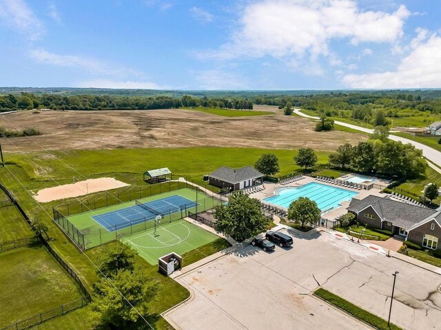 9905 N Cypress Ave, Kansas City, MO 64156