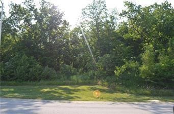 6842 N Myrtle Ct, Gladstone MO, 64119 land for sale